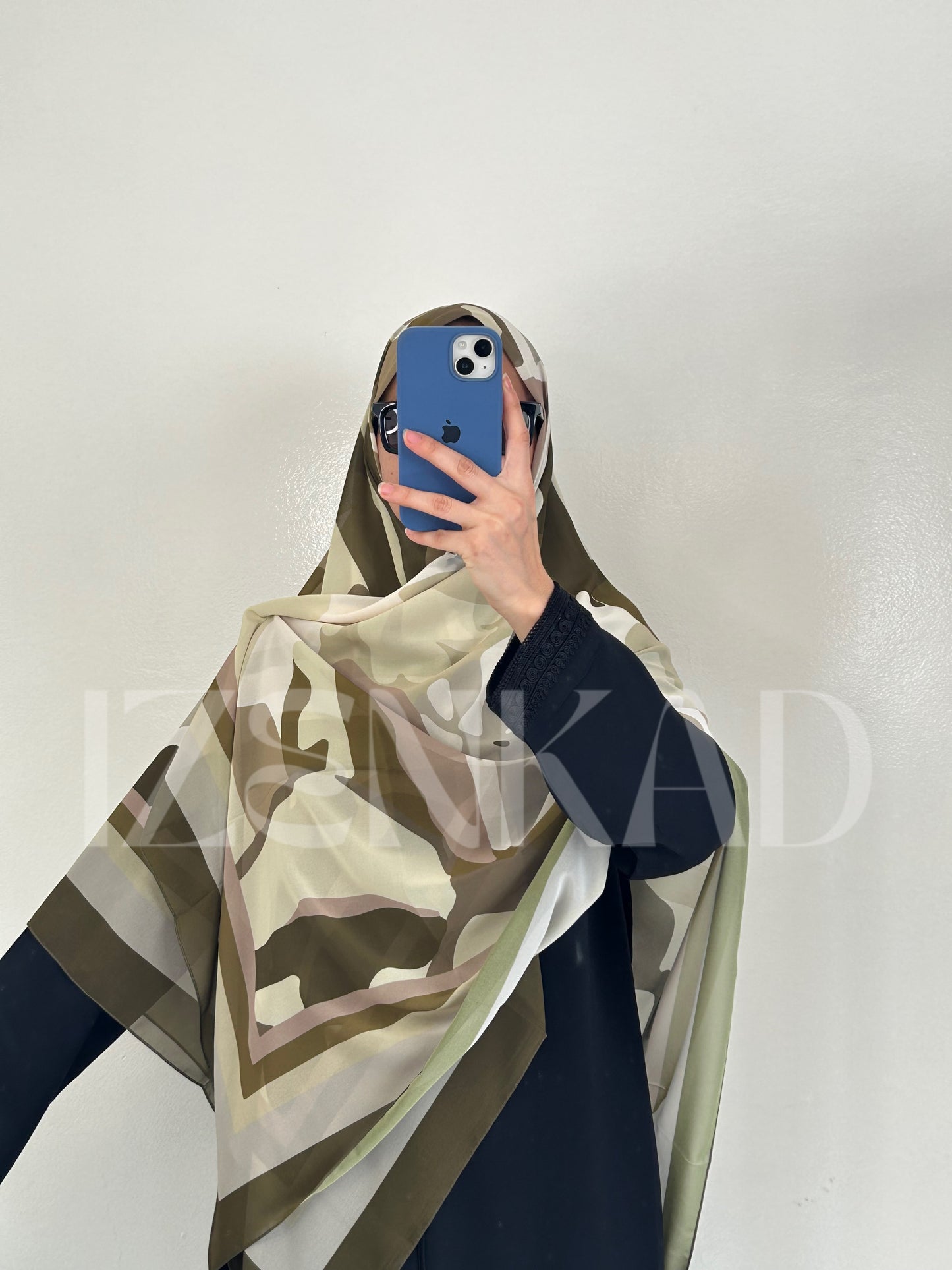 Foulard Carré en crêpe Chiffon - MALÉYA™